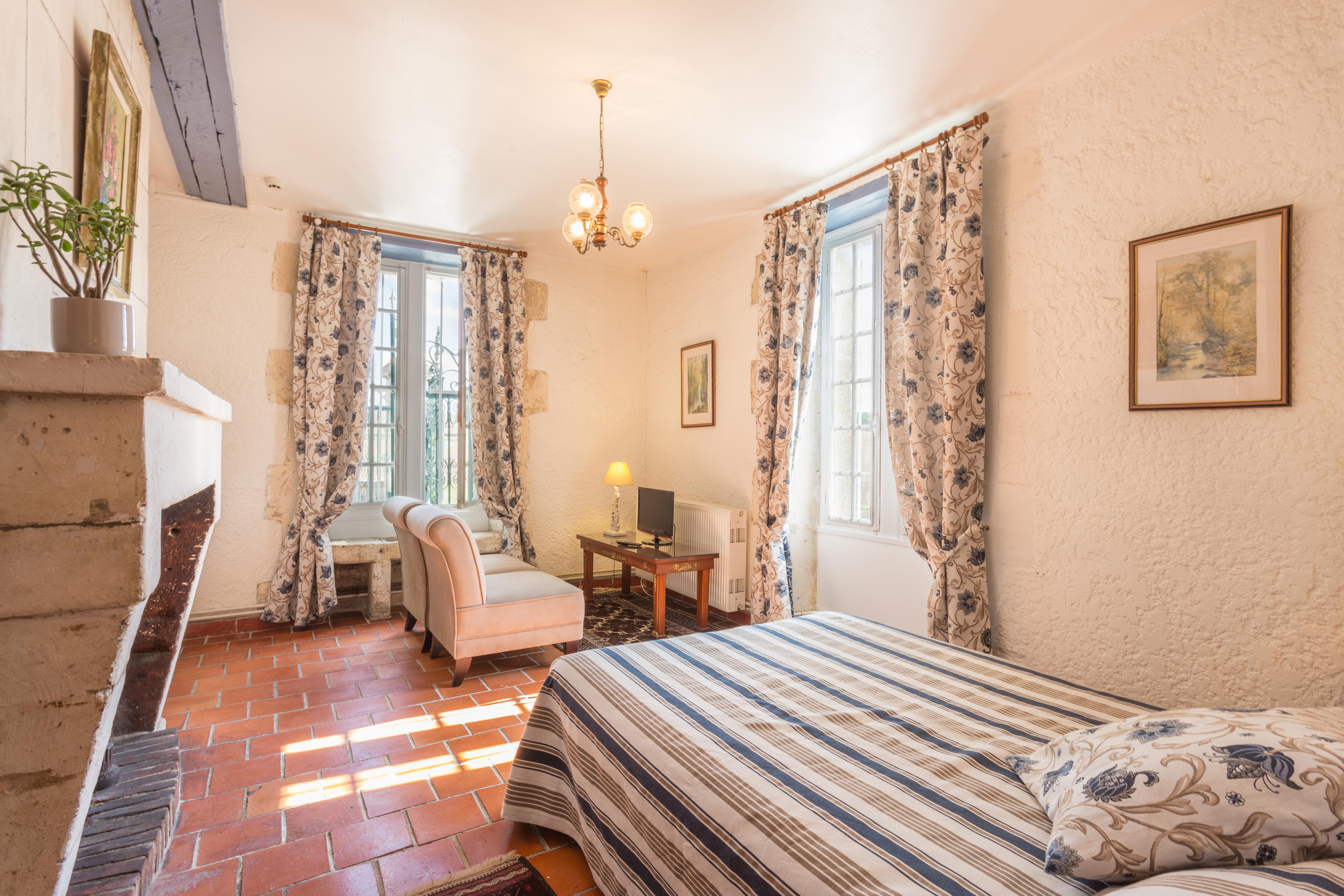Hotel & Spa Chateau De La Cote - Brantome Biras Экстерьер фото