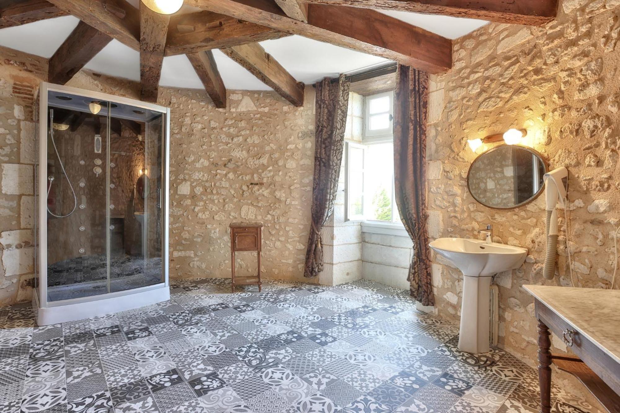 Hotel & Spa Chateau De La Cote - Brantome Biras Экстерьер фото