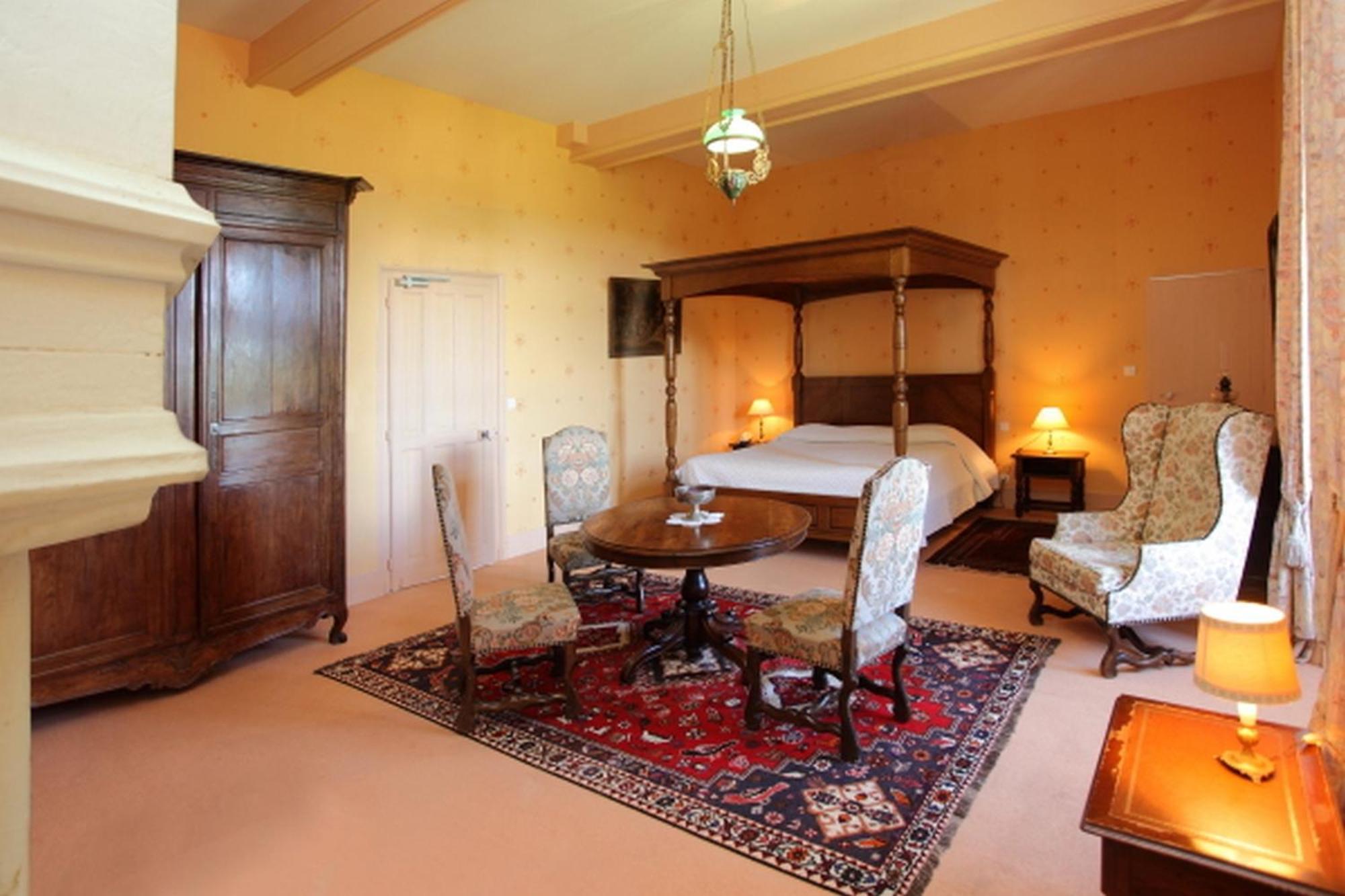 Hotel & Spa Chateau De La Cote - Brantome Biras Экстерьер фото